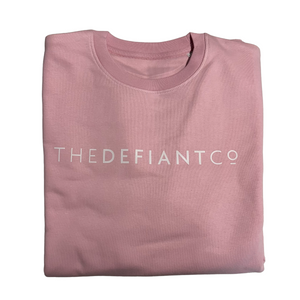 A high-quality Crewneck Sweatshirt for use in the gym and beyond! Crewnecks are absolutely indispensable basics – and this Sweatshirt is a firm favourite for its soft wearing comfort. The crewneck is a standard unisex fit and has the Famous The Defiant Co logo embossed across the chest. The colour is canyon pink.